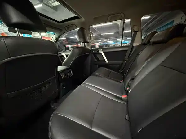 Toyota Prado 2017