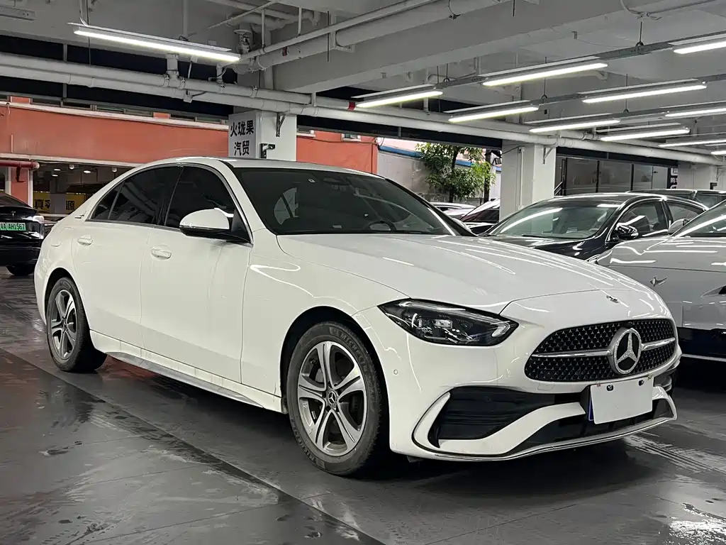 Mercedes-Benz C-Class 2022 — фото 3