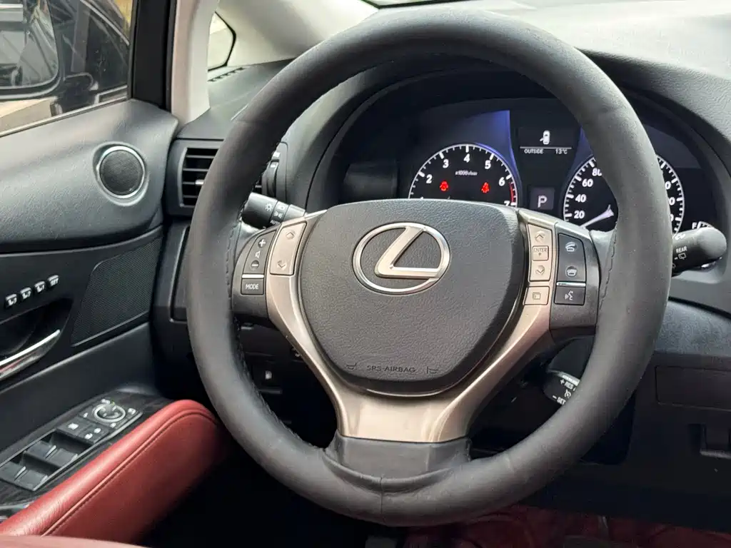 Lexus RX Classic 2014 — фото 9