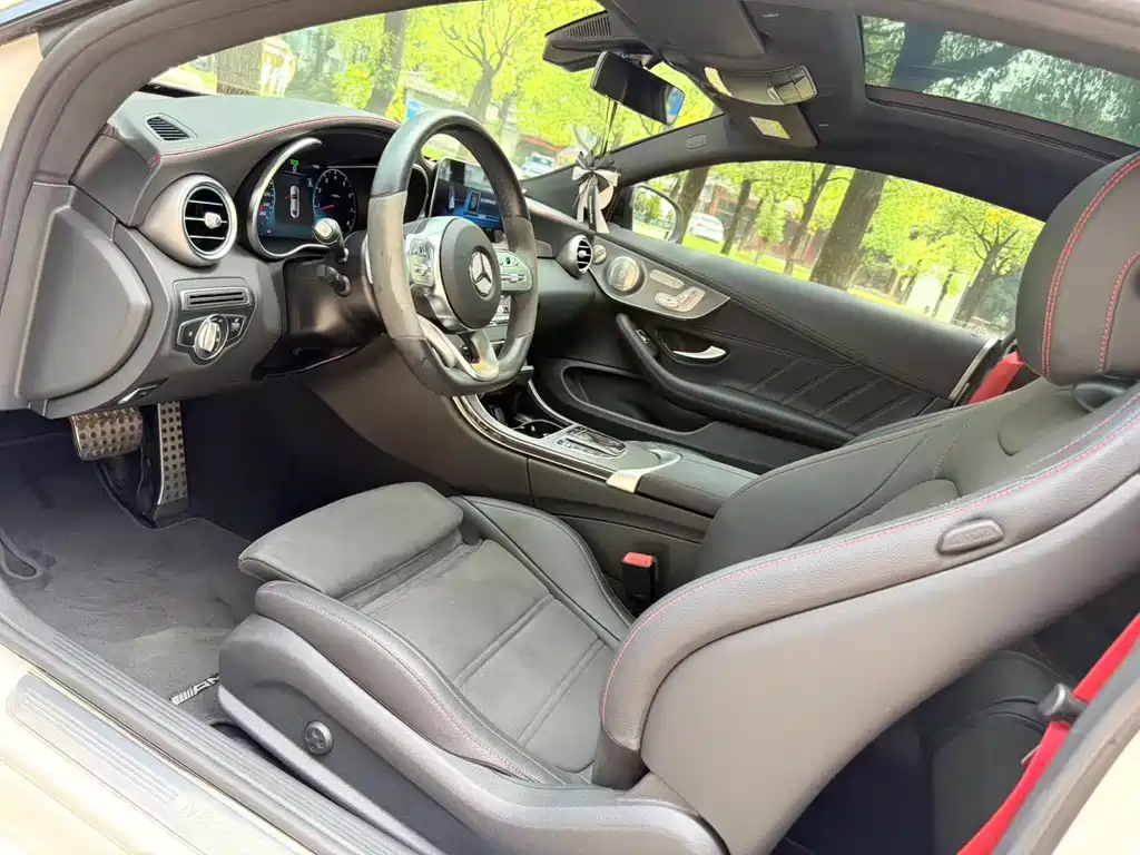 Mercedes-Benz C-Class 2023 — фото 9