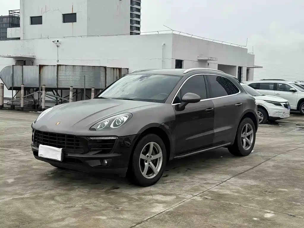 Porsche Macan 2016 — фото 1