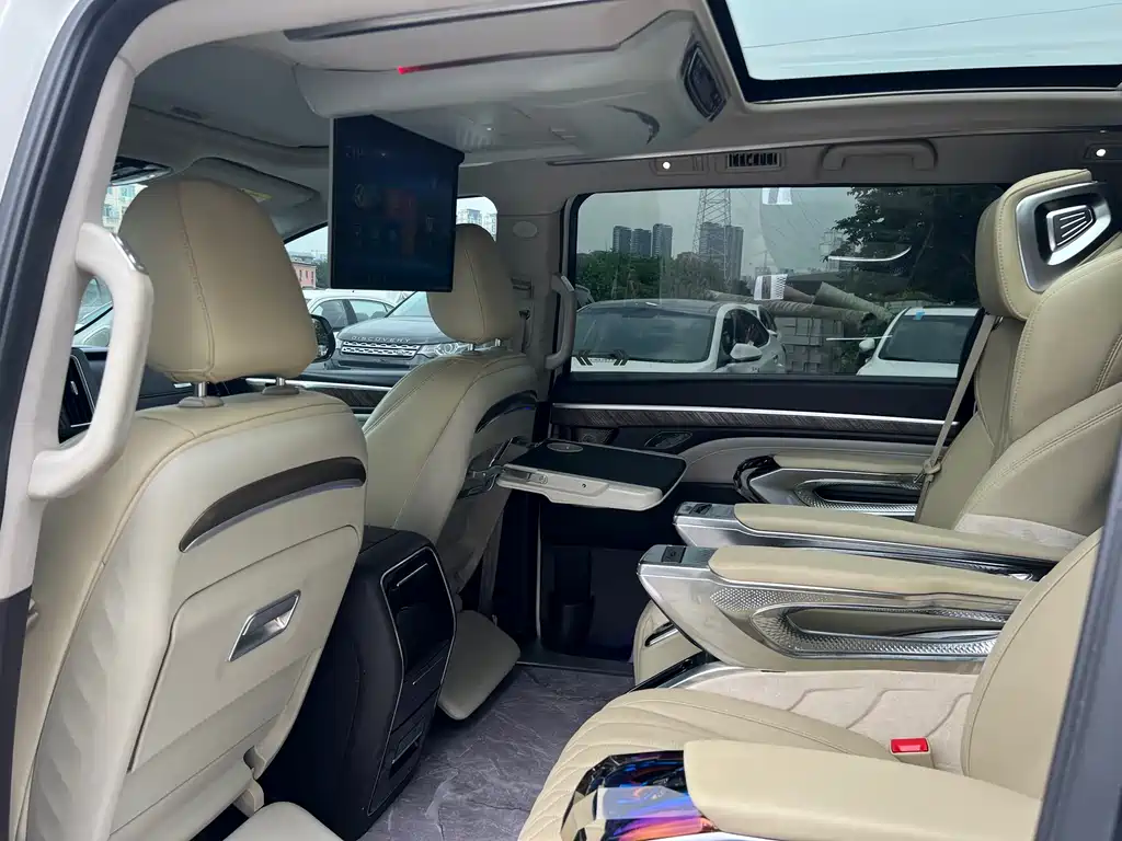 GAC Motor Trumpchi M8 2020 — фото 27