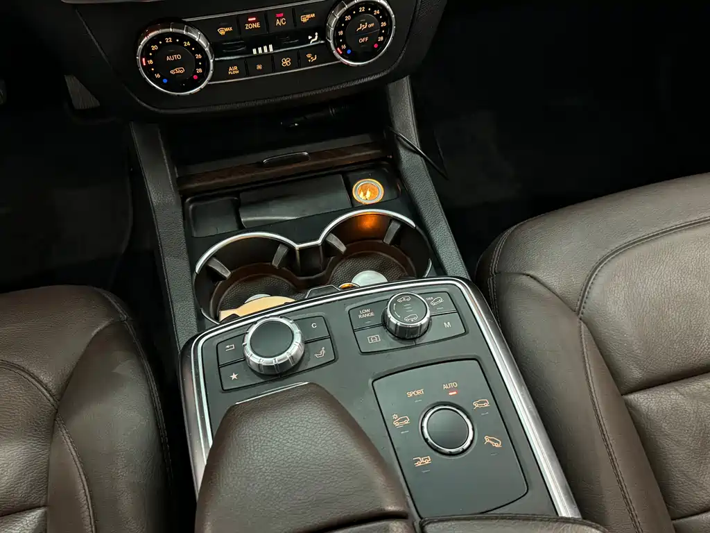 Mercedes-Benz GL-Class 2015 — фото 14