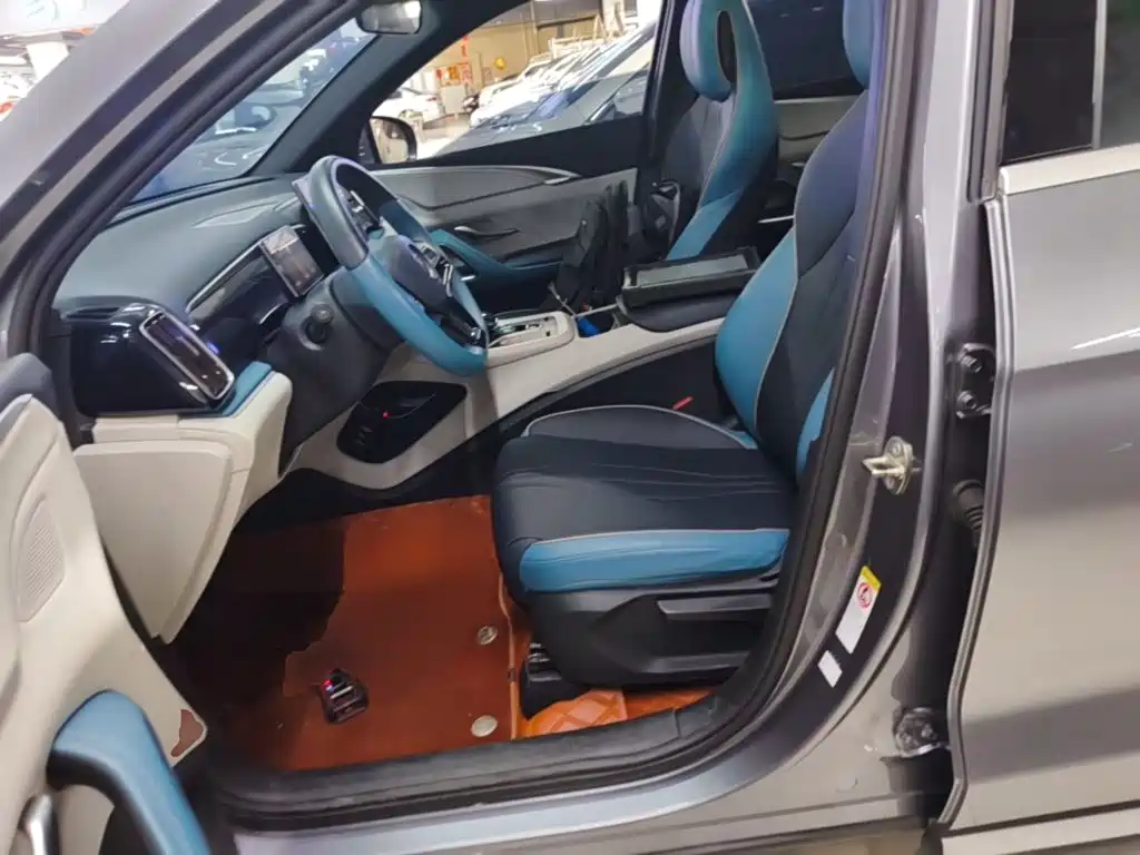 BYD Song Pro 2022 — фото 15