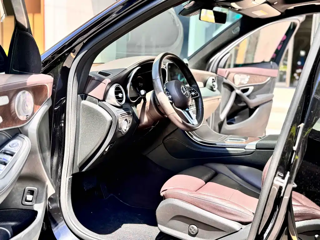 Mercedes-Benz GLC 2020