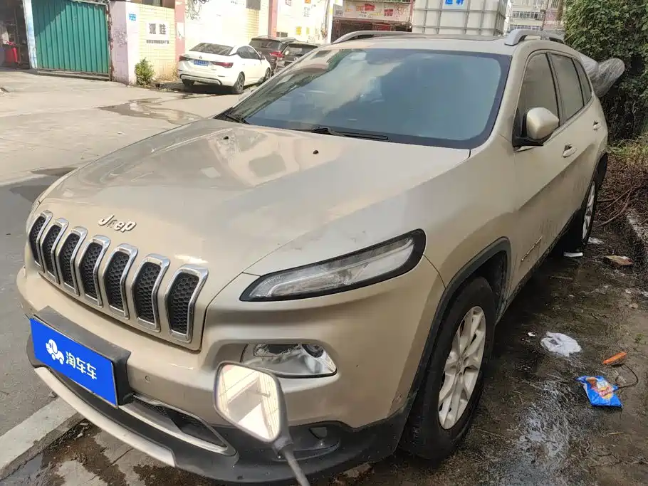 Jeep Cherokee 2016 — фото 1
