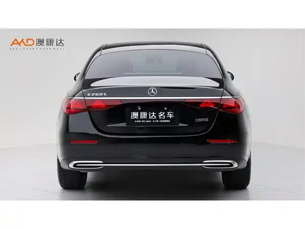 Mercedes-Benz E-Class 2024