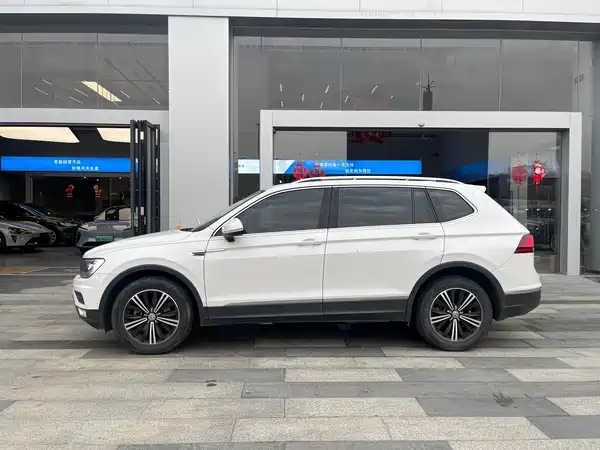 Volkswagen Tiguan L 2020