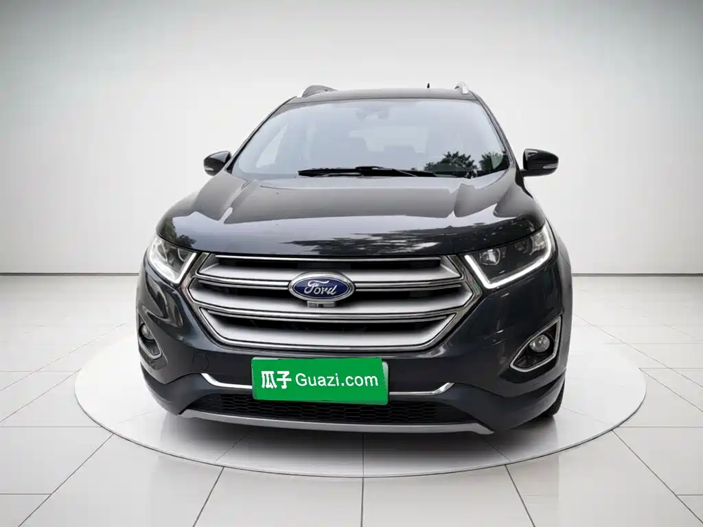 Ford Edge 2016 — фото 24