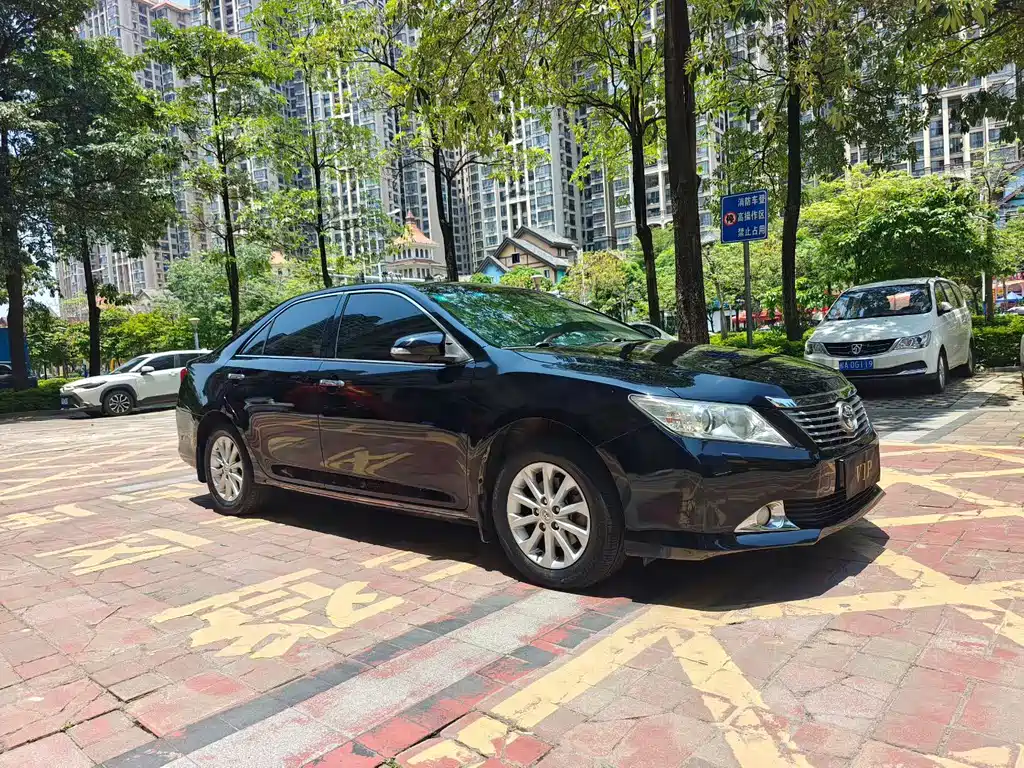 Toyota Camry 2012
