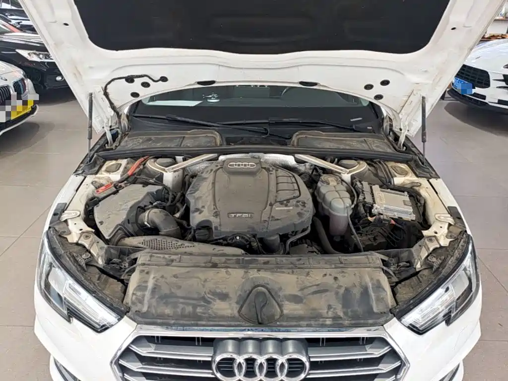 Audi A4L 2020 — фото 20