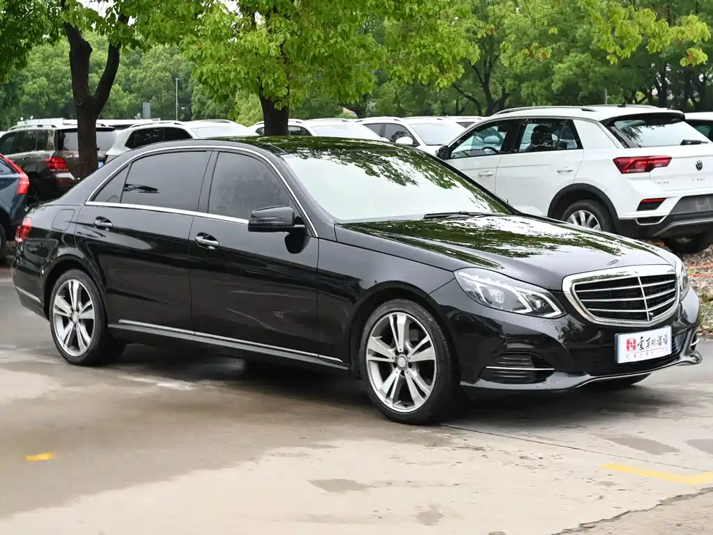 Mercedes-Benz E-Class 2014