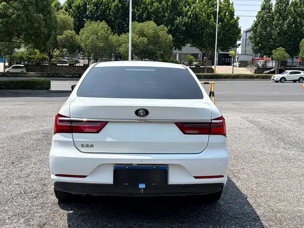 BYD Qin 2021