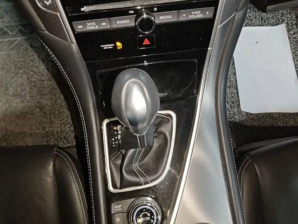 Infiniti Q50L 2016 — фото 14