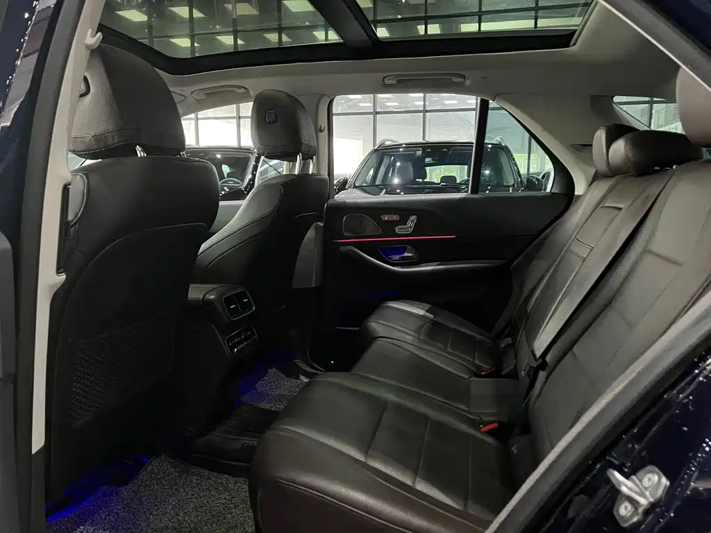 Mercedes-Benz GLE 2019 — фото 10