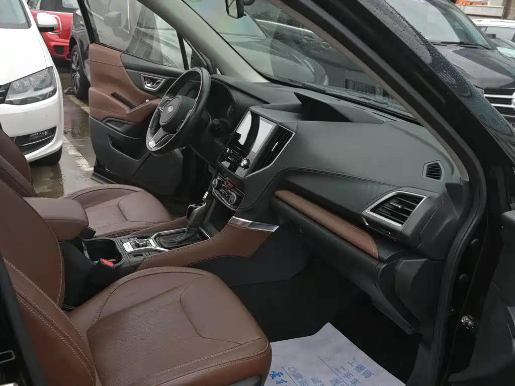 Subaru Forester 2019 — фото 16