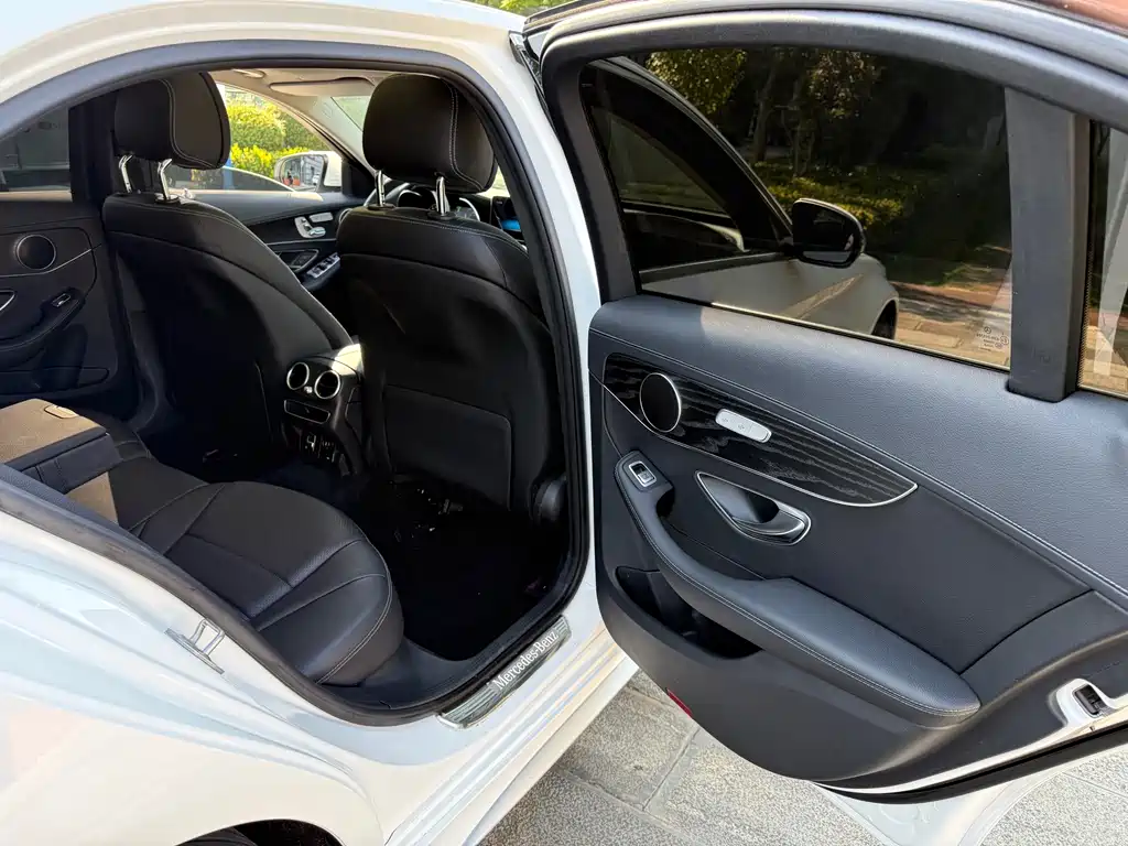 Mercedes-Benz C-Class 2020 — фото 44