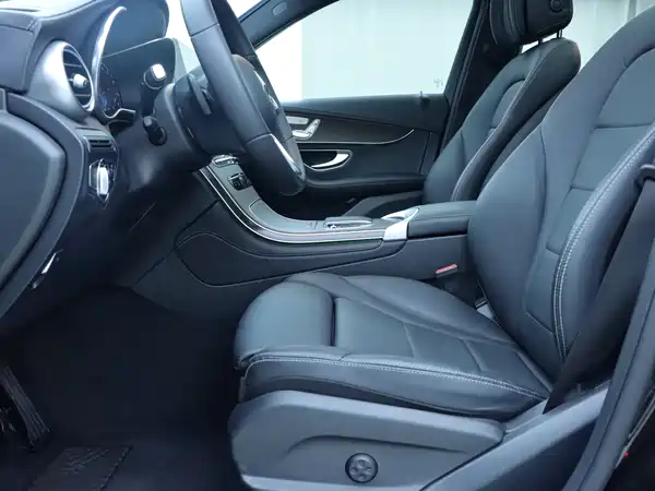 Mercedes-Benz GLC 2021