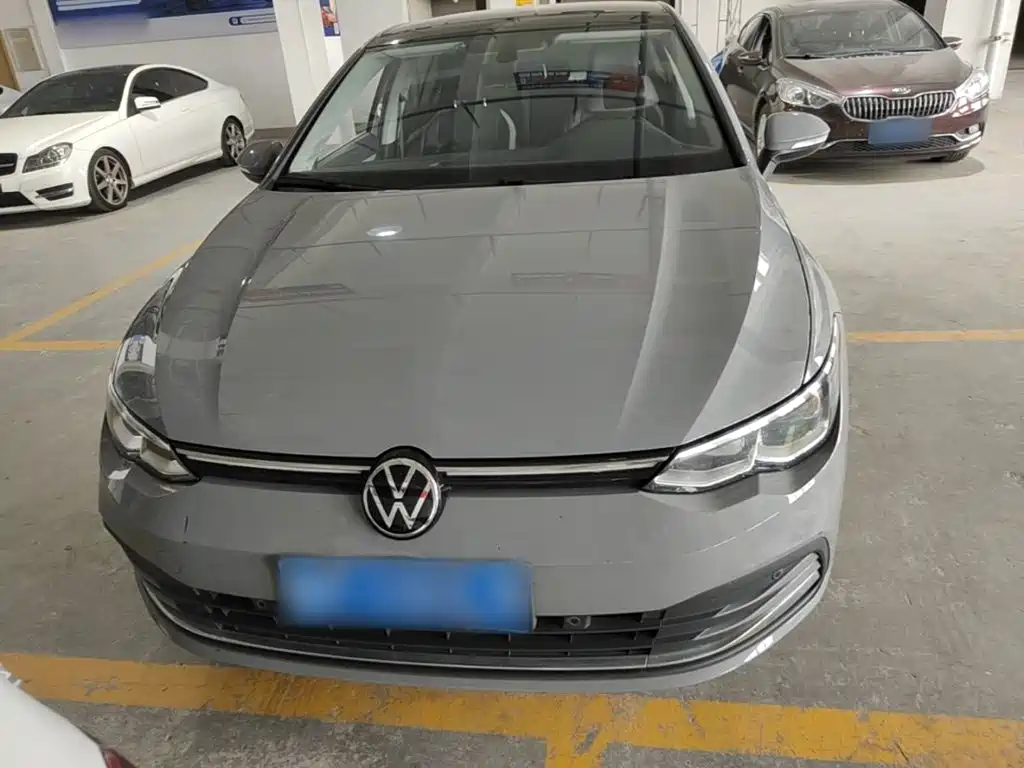 Volkswagen Golf 2023