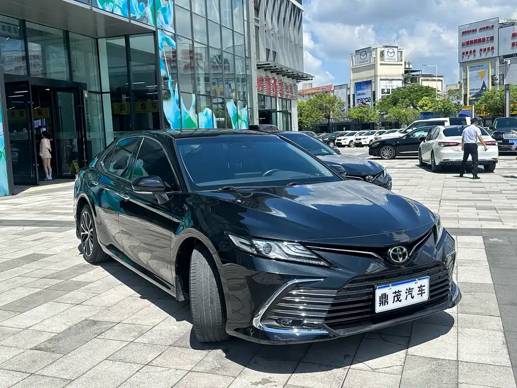 Toyota Camry 2023