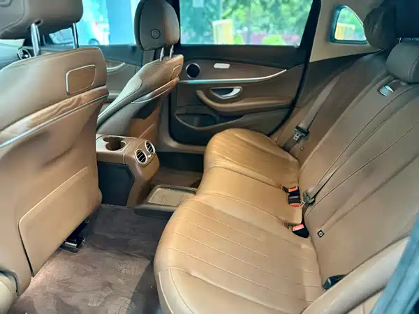 Mercedes-Benz E-Class 2019