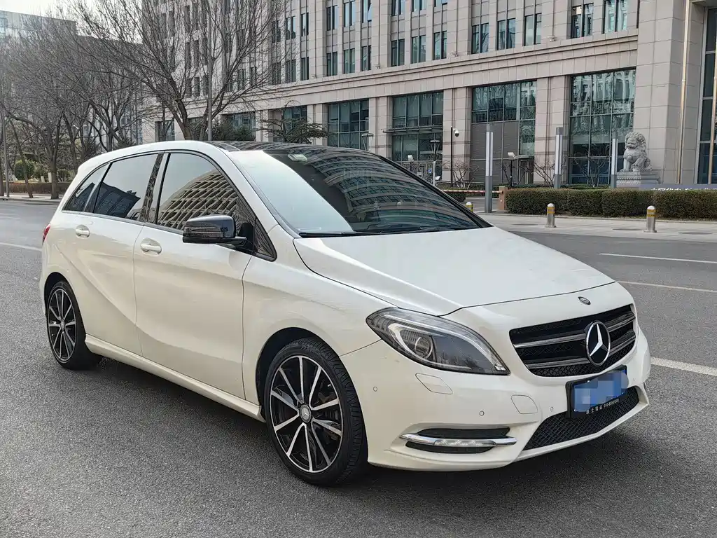 Mercedes-Benz B-Class 2013 — фото 5