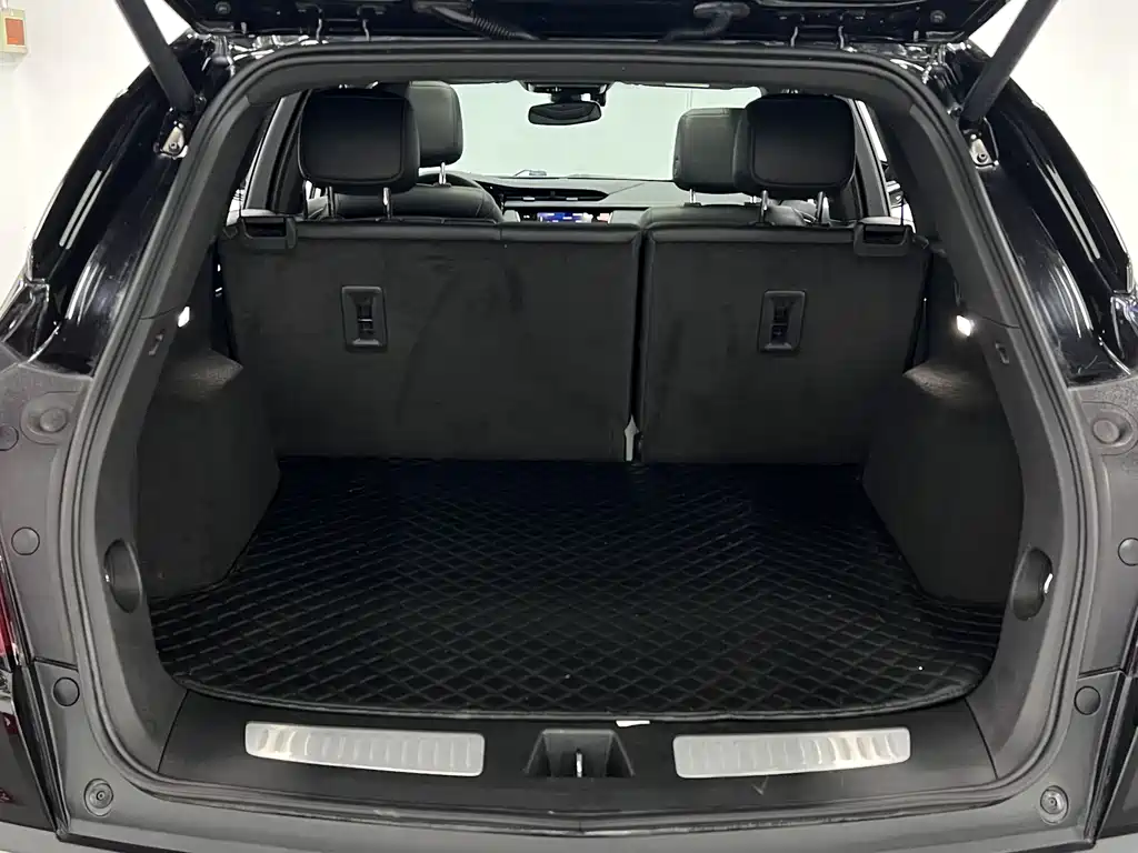 Cadillac XT5 2022 — фото 19