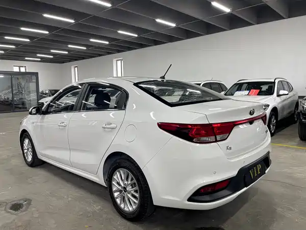 Kia K2 2017