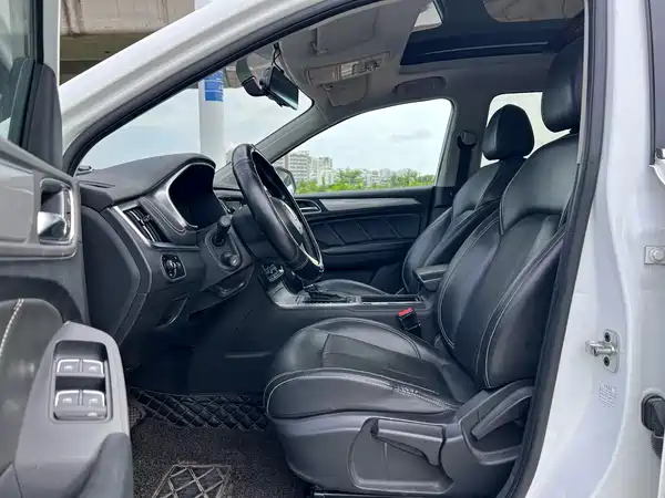 Roewe RX5 2018