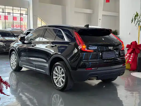 Cadillac XT4 2021