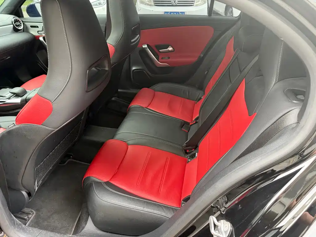 Mercedes-Benz A-Class AMG 2022 — фото 8
