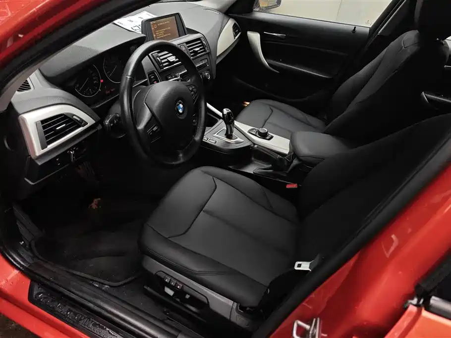 BMW 1 Series 2014 — фото 9