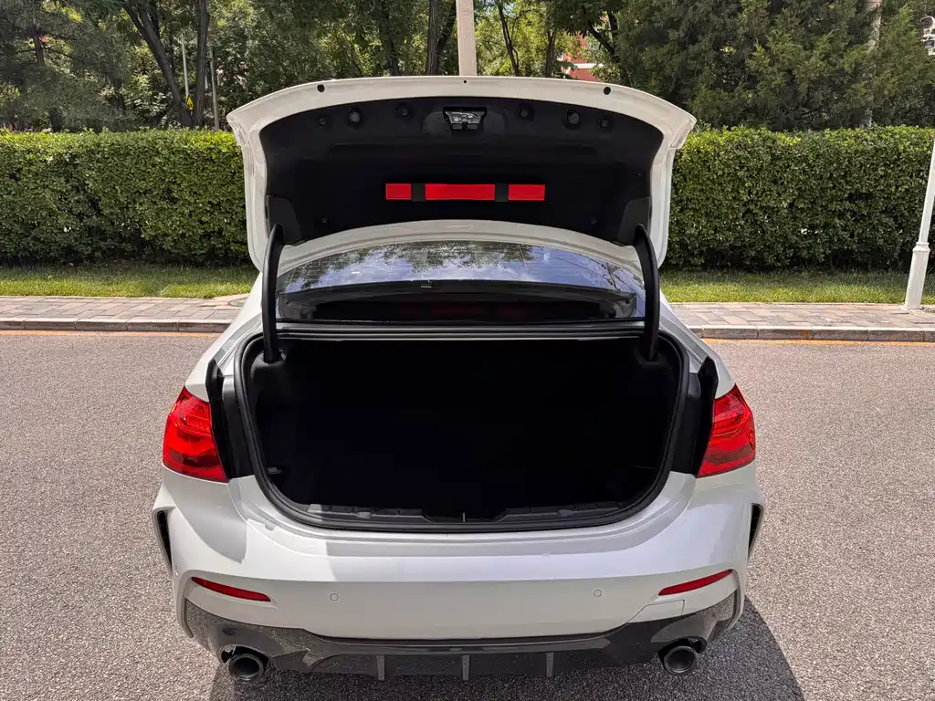 BMW 1 Series 2022