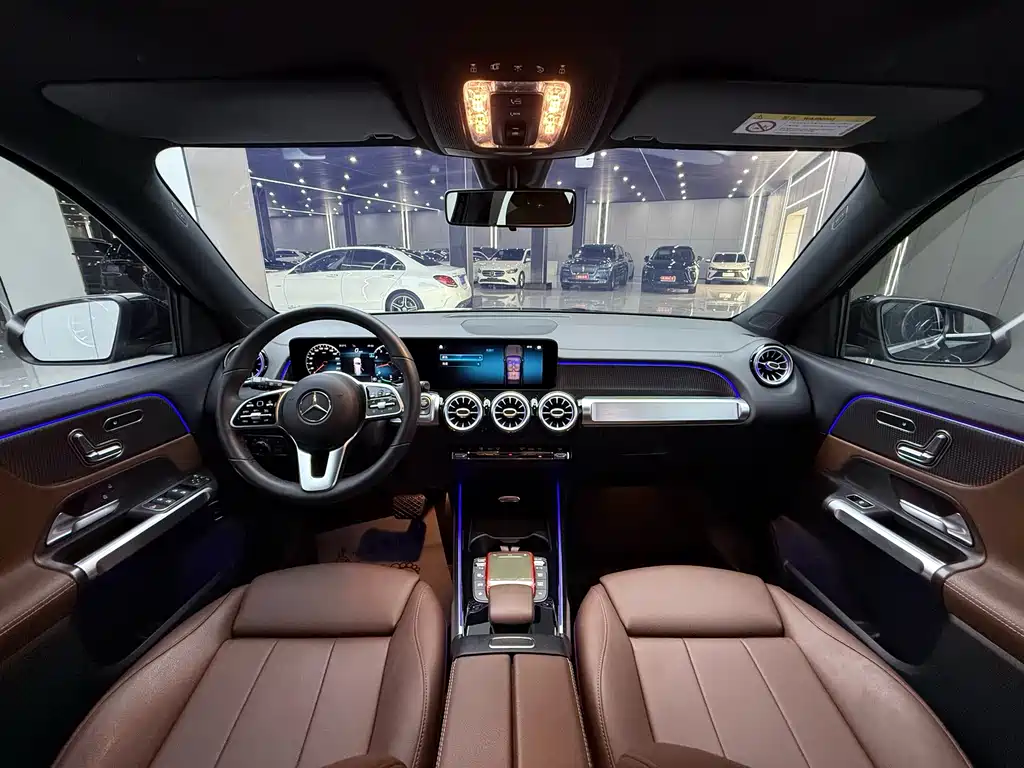 Mercedes-Benz GLB 2021 — фото 12