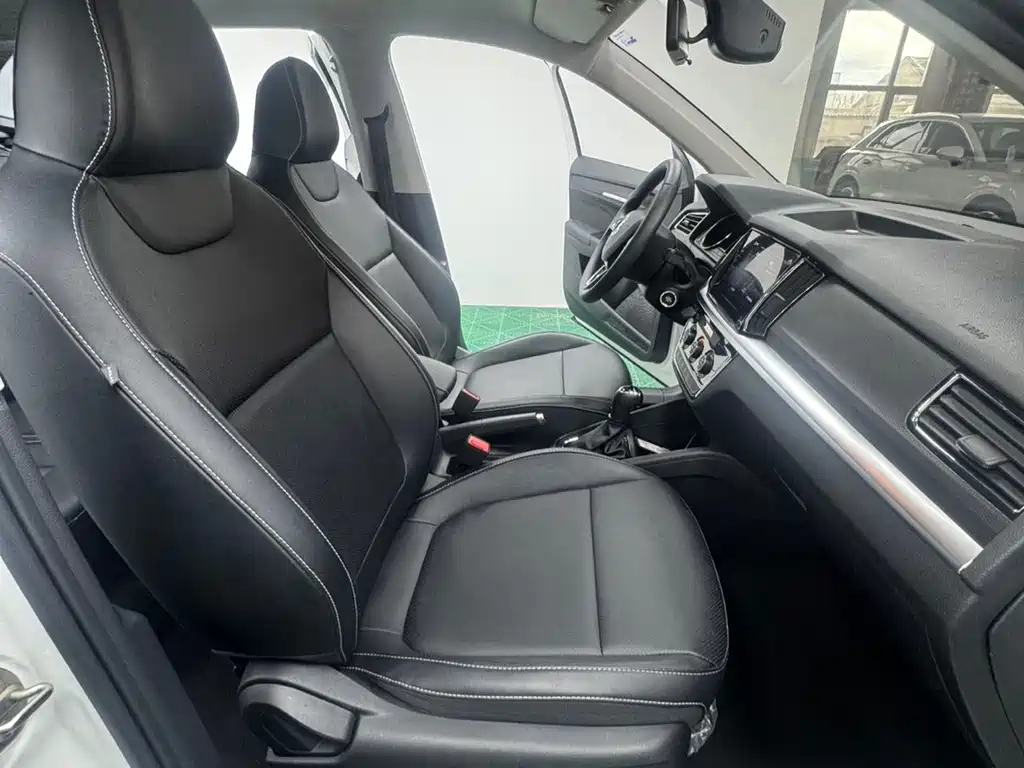 Skoda Kamiq 2021 — фото 12