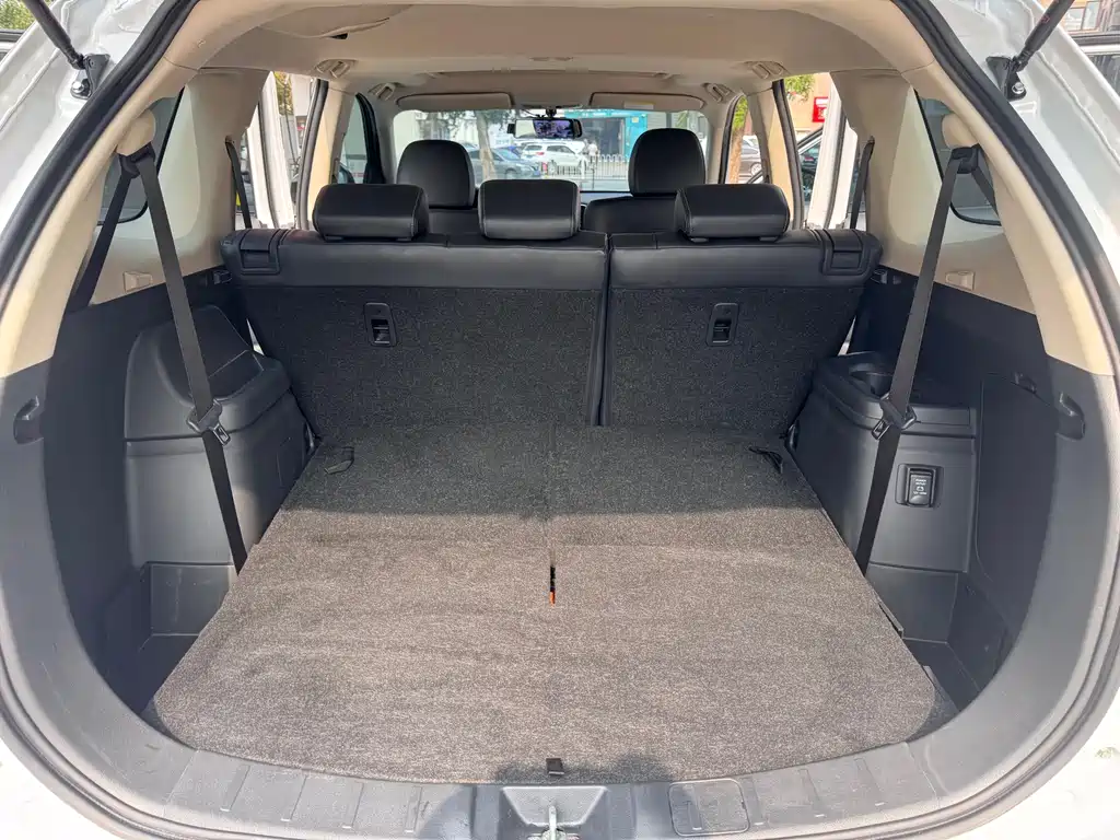 Mitsubishi Outlander 2020 — фото 18