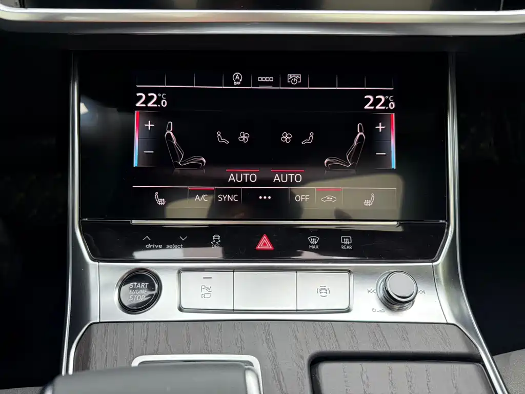 Audi A6L 2025 — фото 17