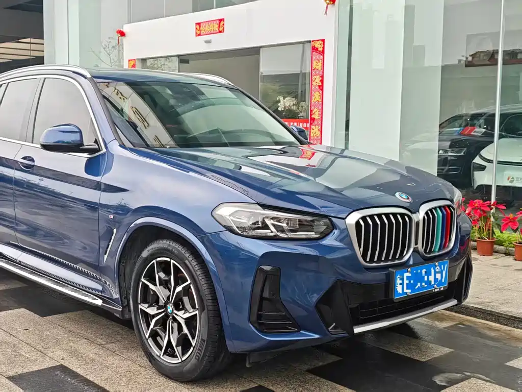 BMW X3 2022 — фото 9