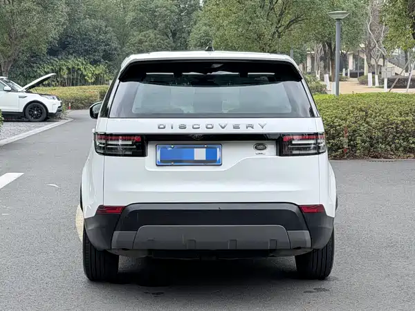 Land Rover Discovery 2017