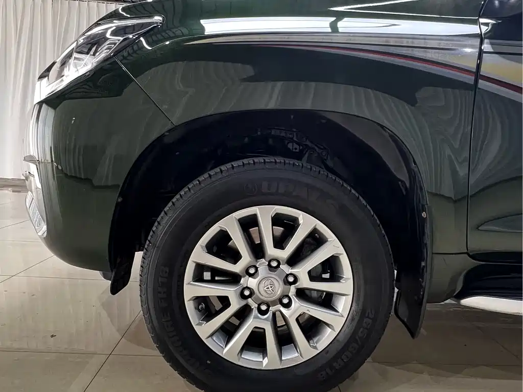 Toyota Prado 2019 — фото 22