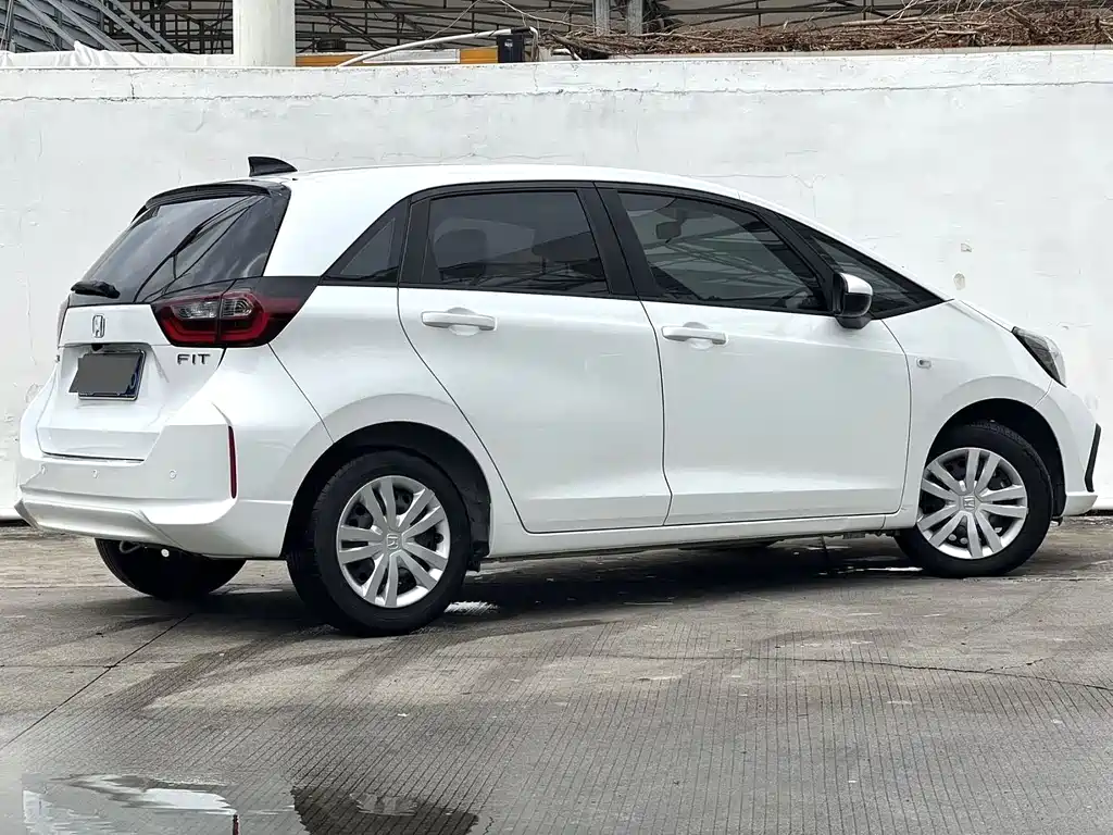 Honda Fit 2024 — фото 8