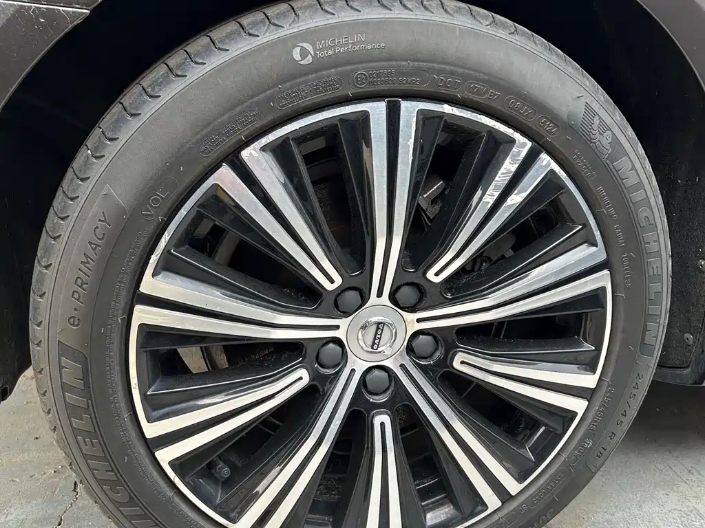 Volvo S90 2022 — фото 15