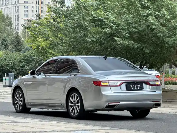 Lincoln Continental 2020