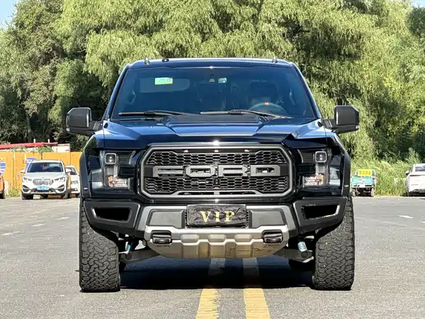Ford F-150 Raptor 2018
