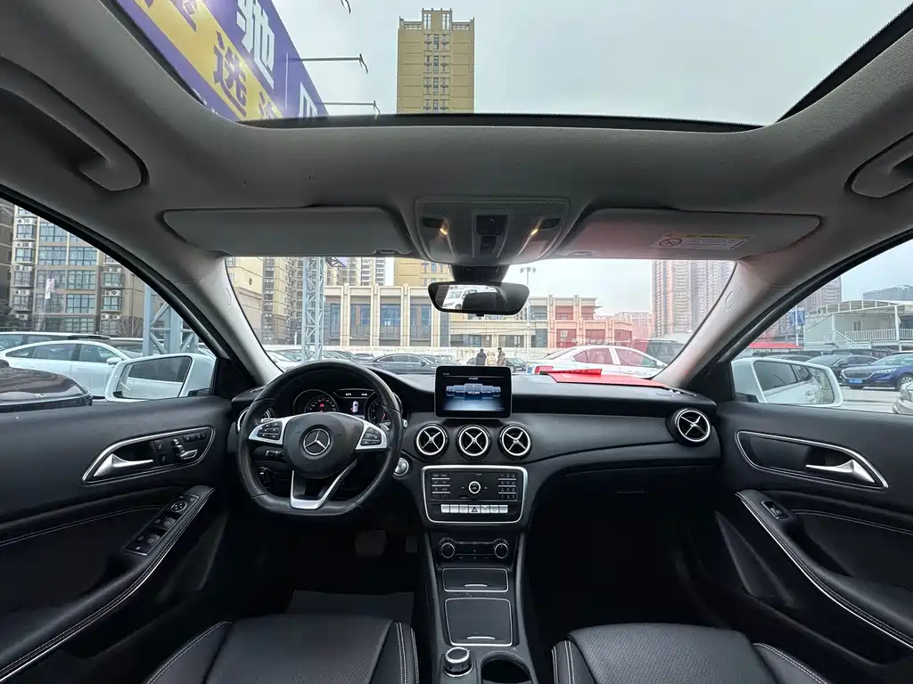 Mercedes-Benz GLA 2019 — фото 13