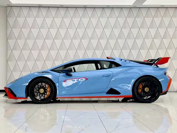 Lamborghini Huracan 2022