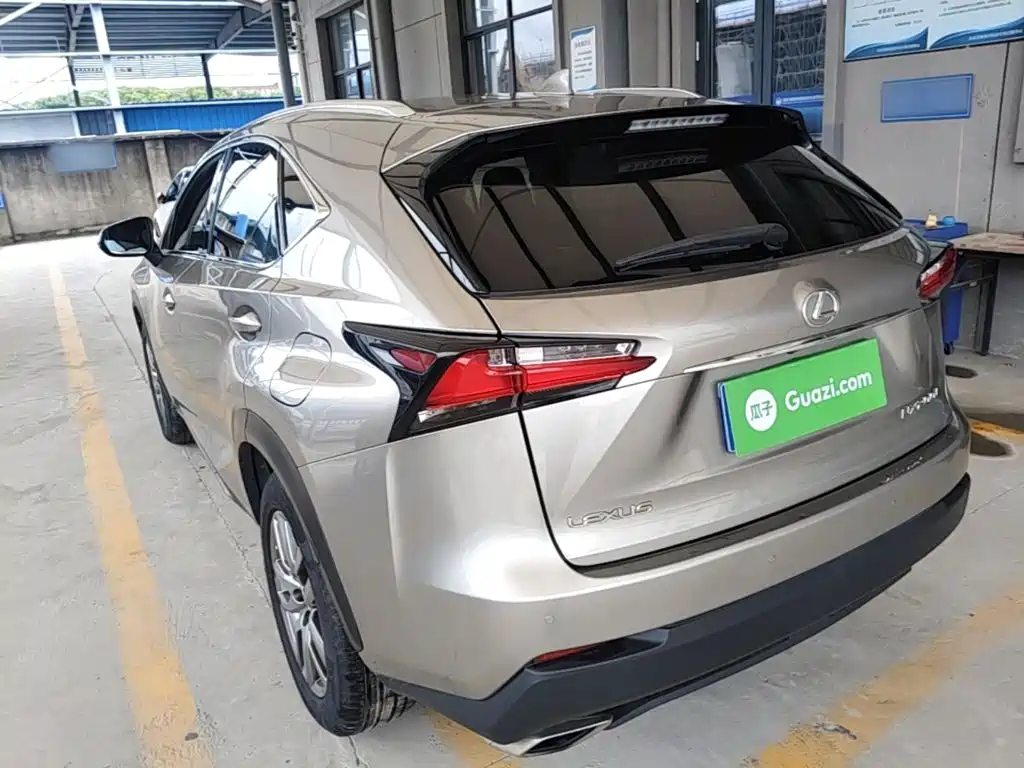 Lexus NX 2016