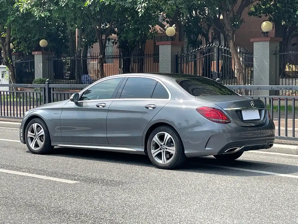 Mercedes-Benz C-Class 2019 — фото 3