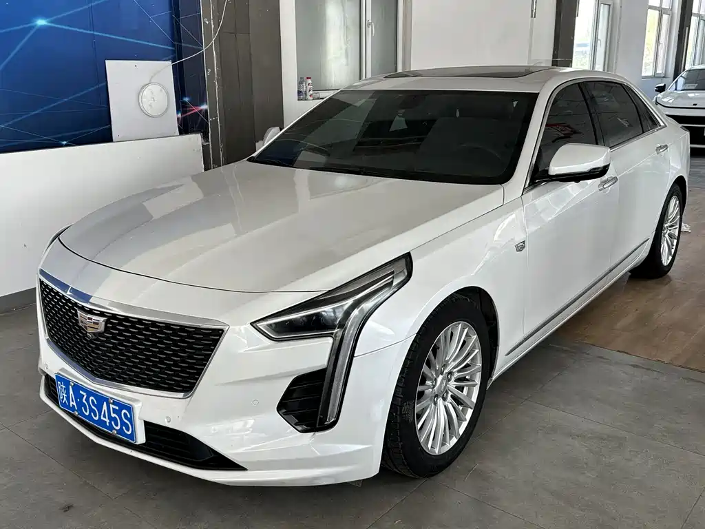 Cadillac CT6 2019 — фото 1