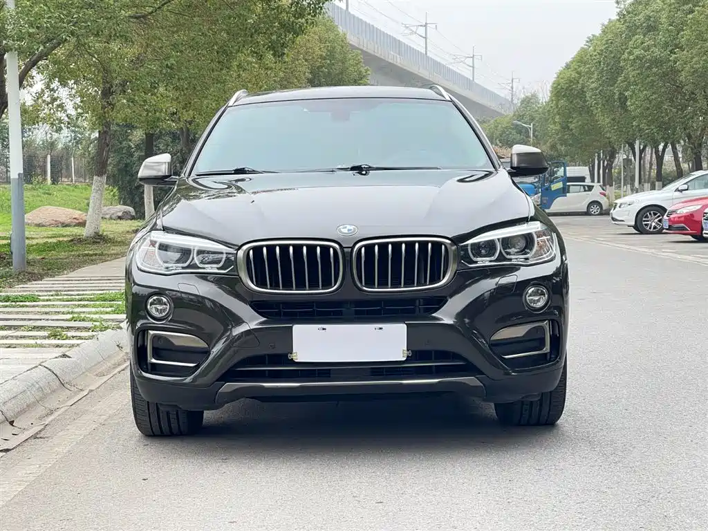 BMW X6 2018 — фото 3